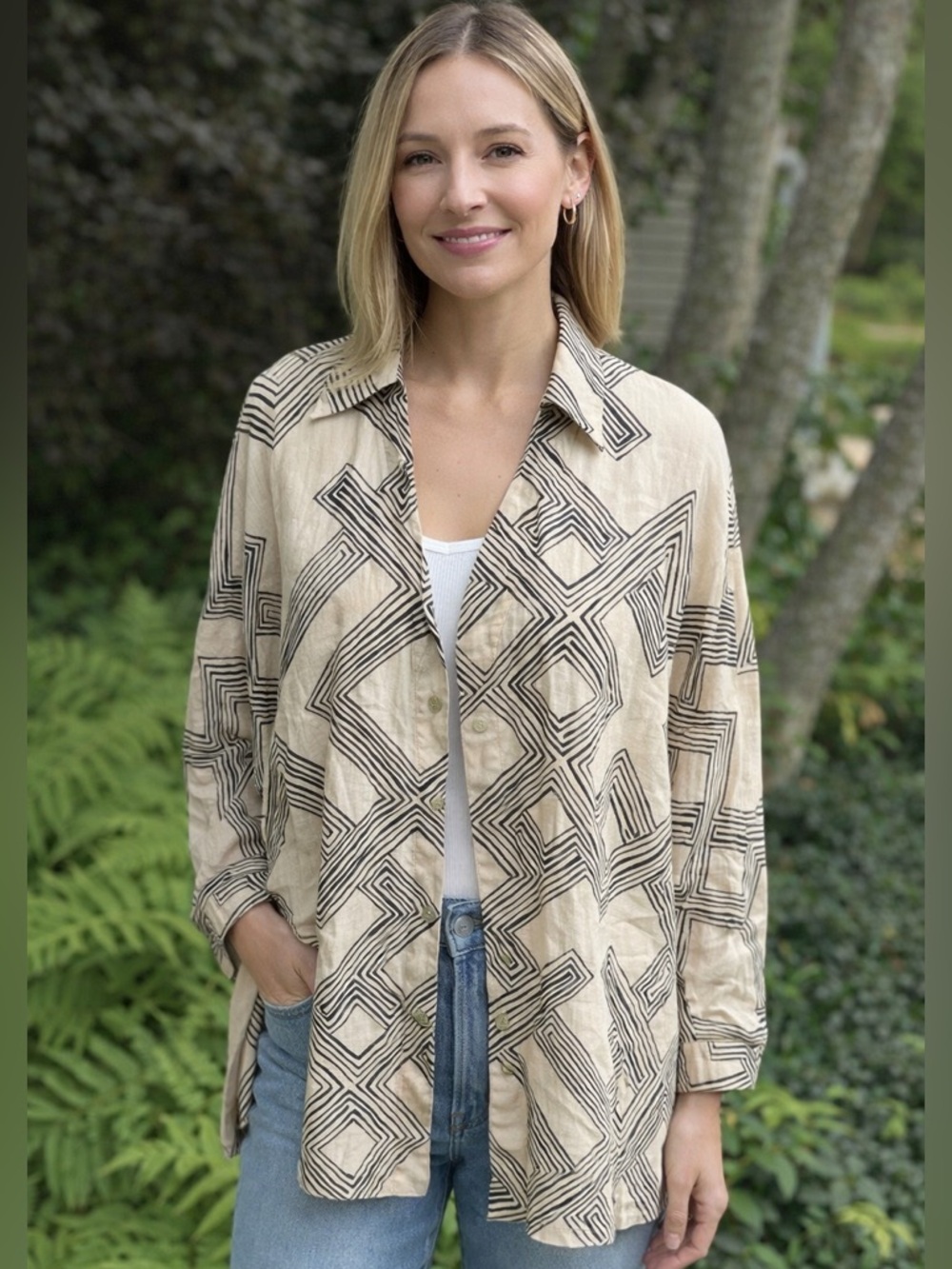 Massimo Dutti Black and Beige Patterned Shirt
